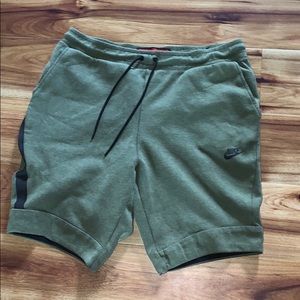 Nike tech fleece shorts